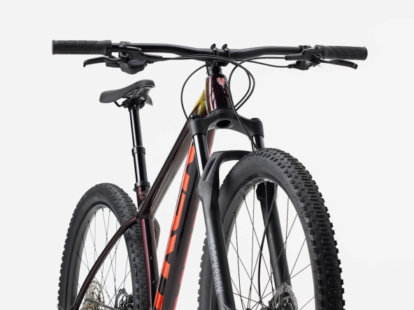 Велосипед Trek Procaliber 6 2027 (Red Serpentine)