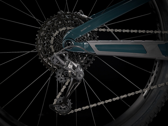 Велосипед Trek Slash 7 (Teal to Nautical Navy Fade)