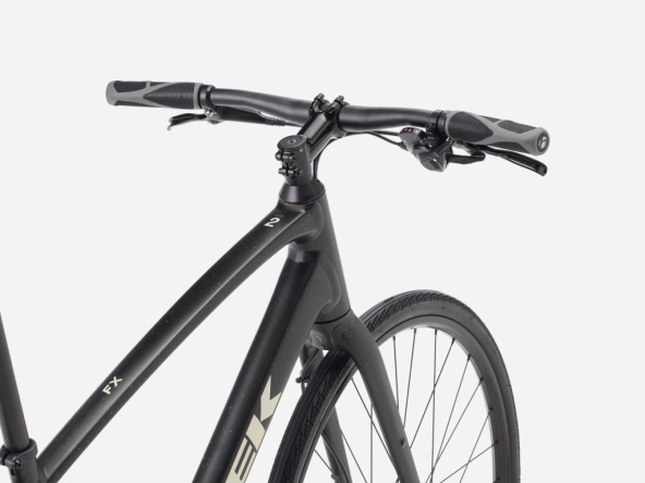Велосипед Trek FX 2 Stepover Gen 4 2026 (Carbon Dark Grey)