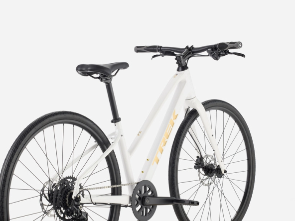 Велосипед Trek FX 2 Midstep Gen 4 2026 (Cristal White)
